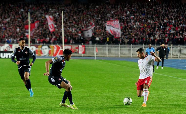 الوداد يكمل عقد المربع الذهبي