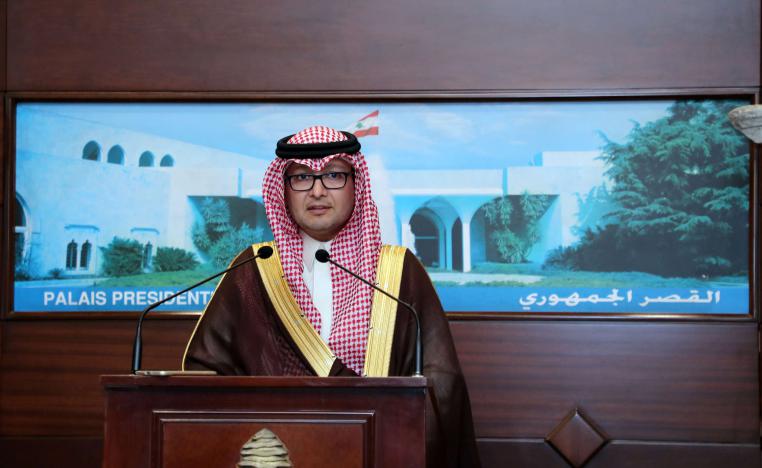 السفير السعودي وليد بخاري يعود إلى بيروت بعد اشهر من القطيعة الدبلوماسية