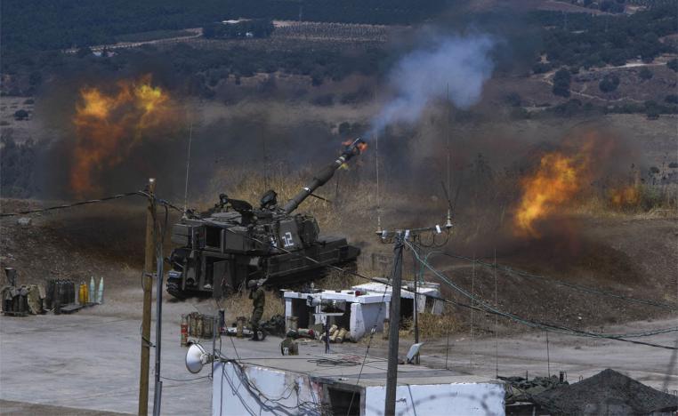 Israeli tank on the border with Lebanon 
