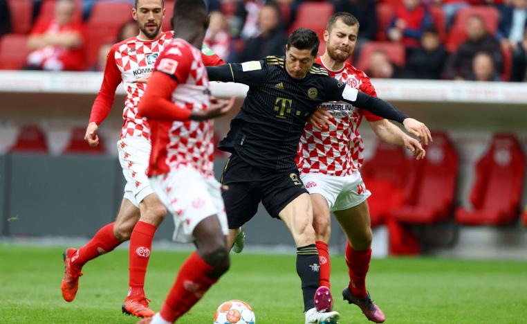 ماينتس يضع حدا لخمسة انتصارات تواليا للفريق البافاري في الدوري