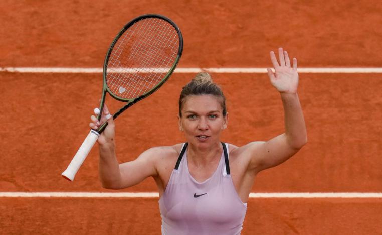 لاعبة التنس الرومانية تنهي آمال بادوسا بالتتويج على أرضها