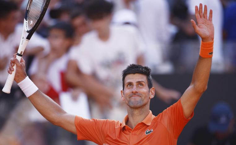 لاعب التنس الصربي لبلوغ نصف النهائي على الاقل في روما للاحتفاظ بالمركز الاول في التصنيف