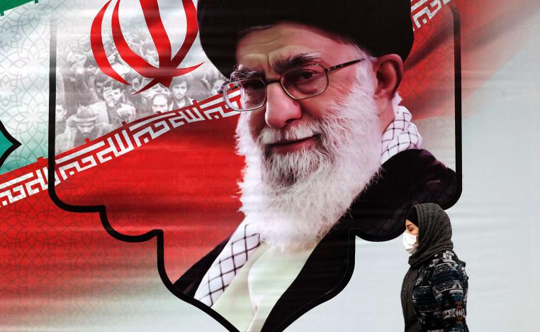 أي علم يكمن تحت العمائم؟