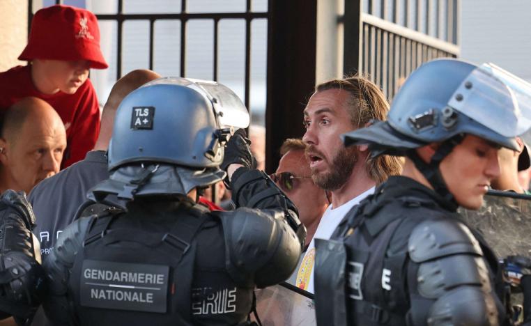 نادي ليفربول يطالب بفتح تحقيق في انتهاكات فرنسية رافقت نهائي دور أبطال أوروبا