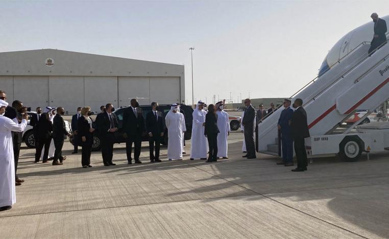 Harris received by UAE officials upon the US delegation's arrival in Abu Dhabi