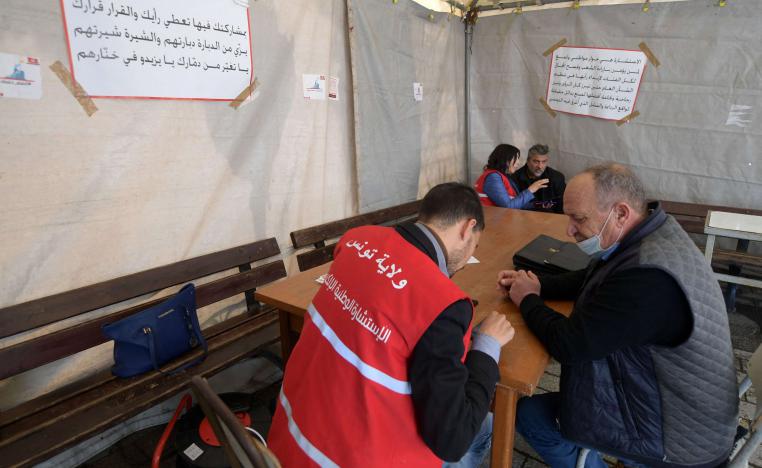 معظم التونسيين يفضلون النظام الرئاسي على البرلماني 