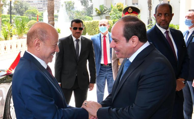 زيارة العليمي ستشمل قطر والبحرين والكويت بعد مصر للحصول على دعم عربي