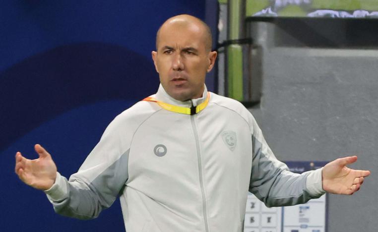 المدرب البرتغالي لقيادة شباب الاهلي امام الهلال فريقه السابق