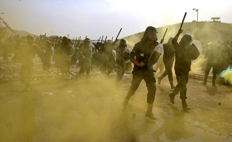 ميليشيا الباسيج التابعة للحرس الثوري اليد الطولى التي يقمع بها النظام الإيراني الاحتجاجات