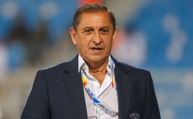 فريق 'الزعيم الهلالي' لحصد المزيد من الالقاب مع مدربه الارجنتيني