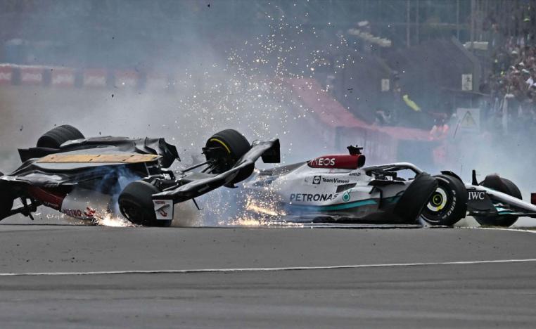 الحادث المروع يطول العديد من السائقين