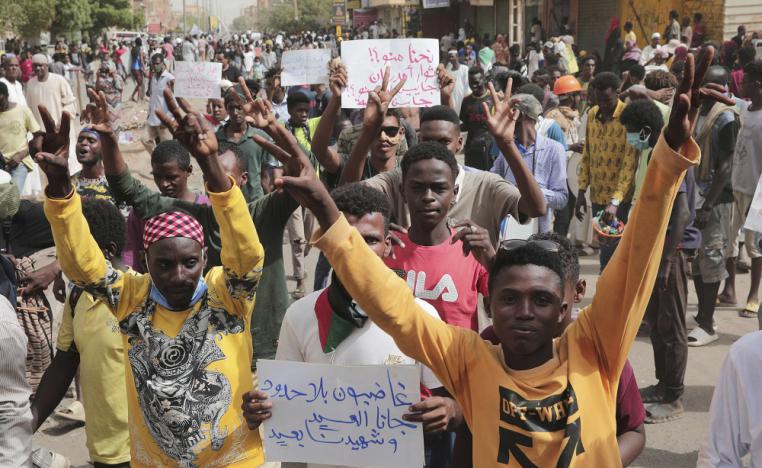 دعوات شعبية للتصعيد والدخول في اعتصام مفتوح 