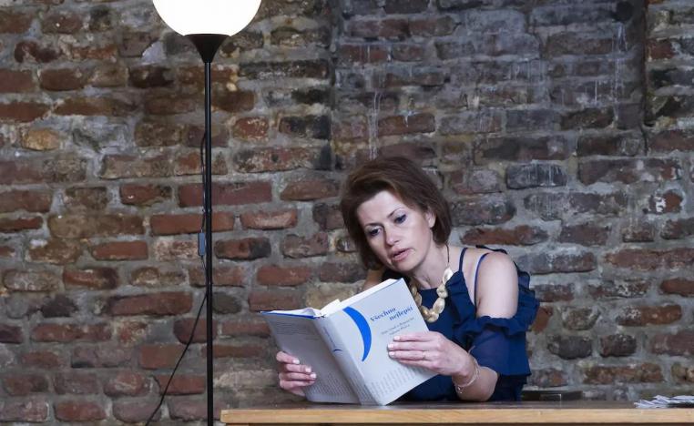 الكاتبة بيانكا بيلوفا