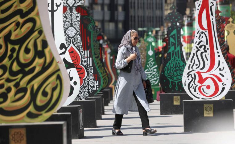 مشاهد احتفالية في الأسواق الإيرانية بمناسبة عاشوراء