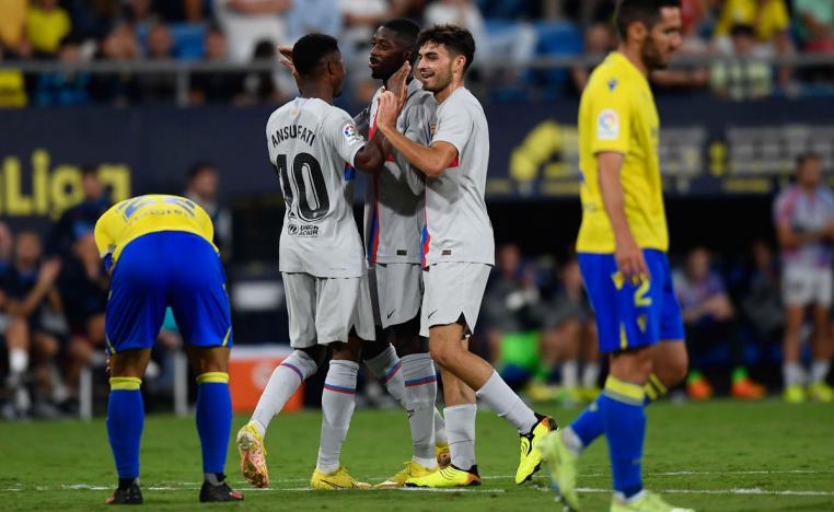 ديمبيليه يسجل الهدف الرابع بتسديدة رائعة