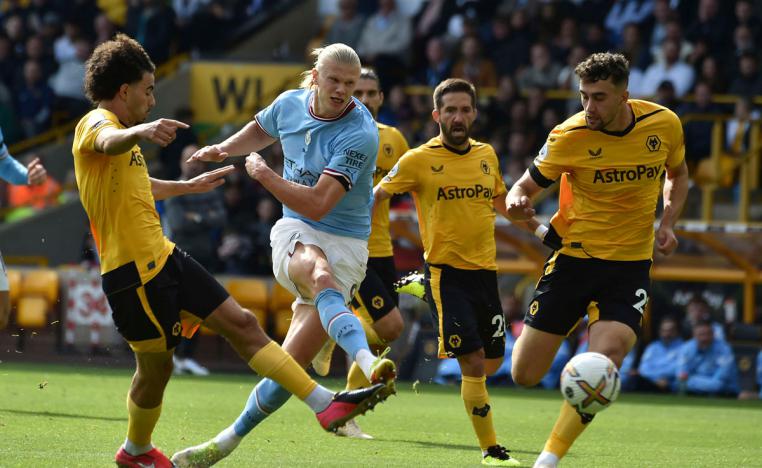 فريق مان سيتي يرفع رصيده الى 17 نقطة