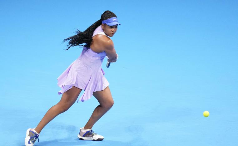 لاعبة التنس اليابانية لم تستطع دخول ارضية الملعب بسبب آلام في المعدة