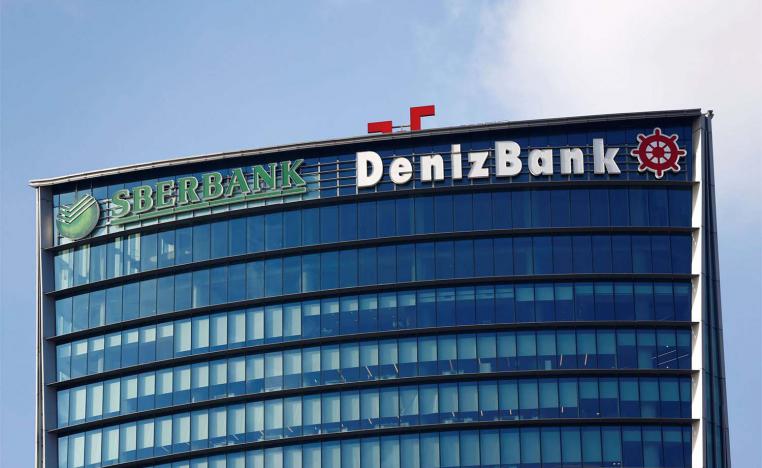 The Turkish banks’ move reflects their effort to avoid the financial cross-fire between the West and Russia
