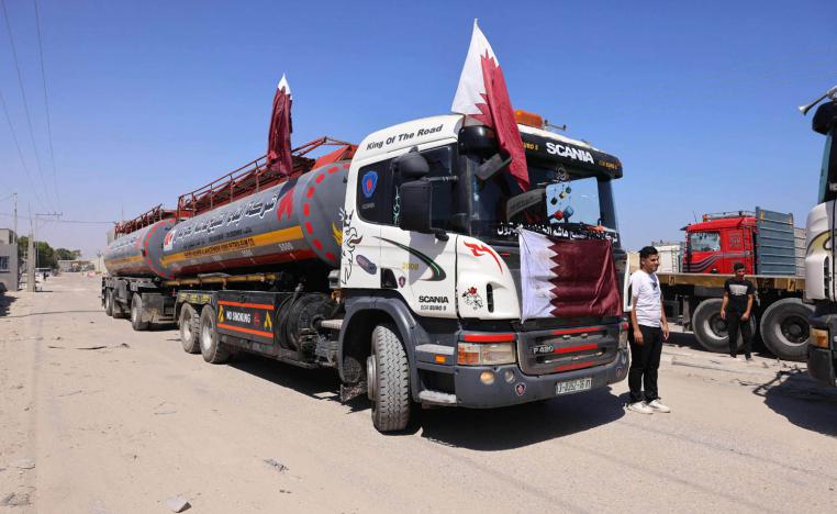 شاحنة محروقات قطرية تدخل قطاع غزة
