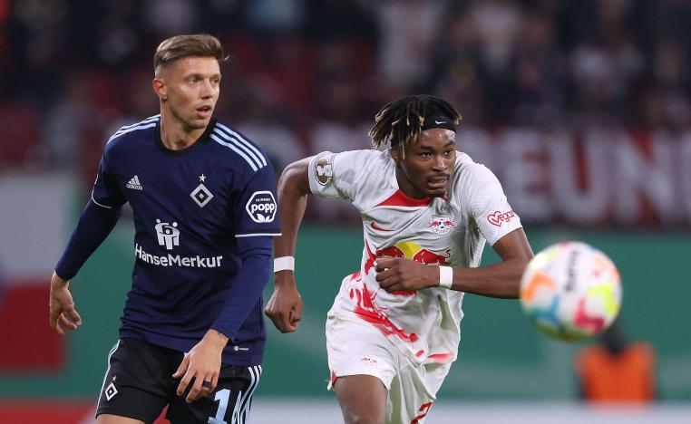 فريق المدرب روزه لاحراز لقبه الثاني تواليا