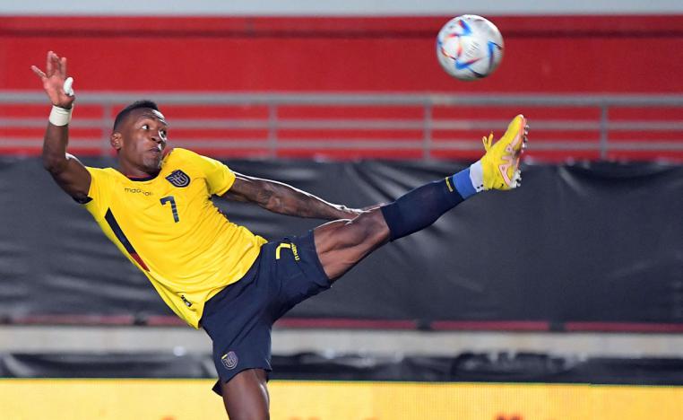 إستوبينيان لتقديم افضل ما لديه