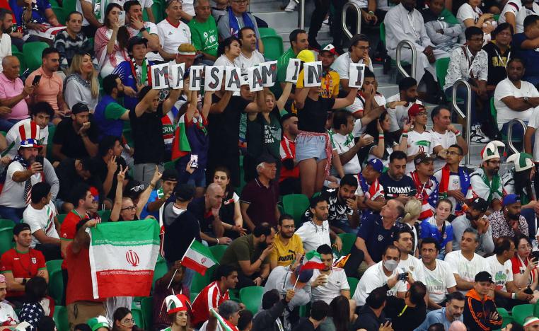 تحظر مدونة السلوك بملاعب كأس العالم في قطر الرايات والأعلام والمنشورات والملابس وأي مقتنيات أخرى ذات "طبيعة سياسية أو مسيئة أو تمييزية".