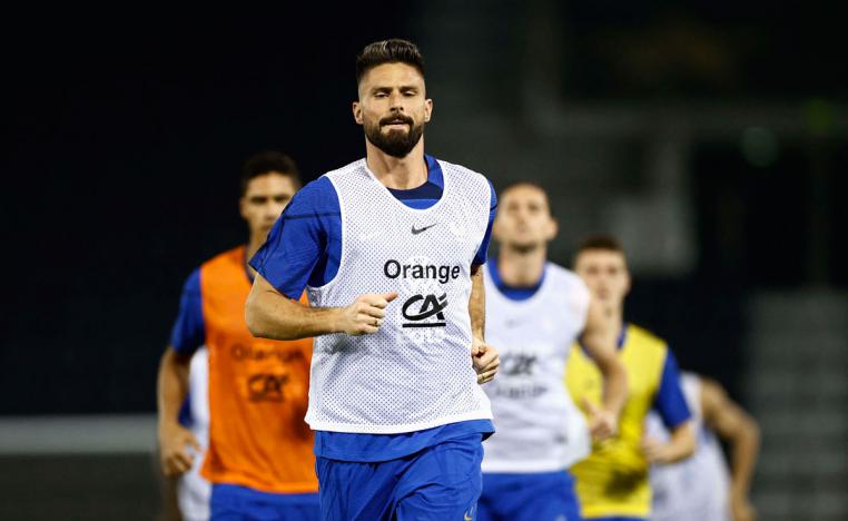 المهاجم المخضرم يؤمن ان الصعوبات تمنحه قوة اضافية للمضي قدما