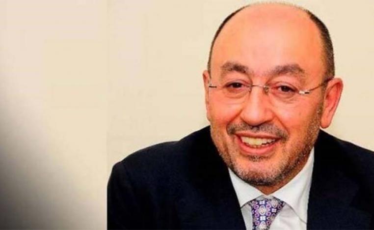 Ayan's companies have set up international sales contracts for Iranian oil