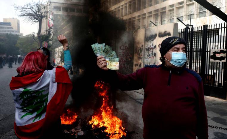 الشعب اللبناني لم يخرج من دوامة الازمة