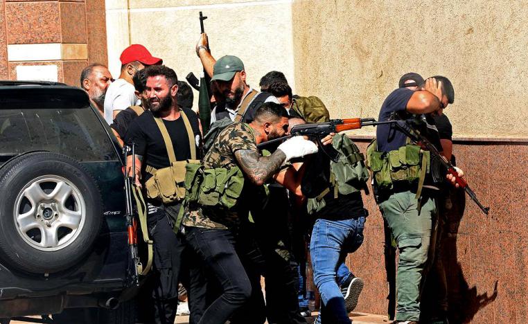 حزب القوات اللبنانية يذكر حزب الله بأنه هو من وجه السلاح لصدور اللبنانيين 