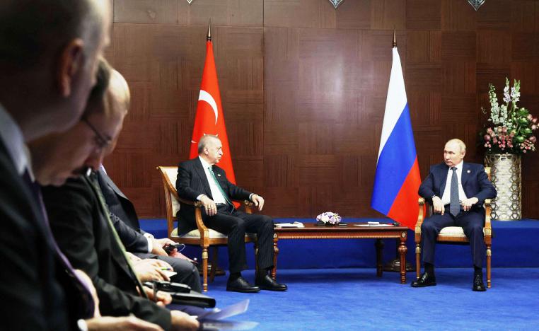 علاقات أردوغان الجيدة مع موسكو وكييف تساعد تركيا في قيادة وساطة بينهما لانهاء الحرب