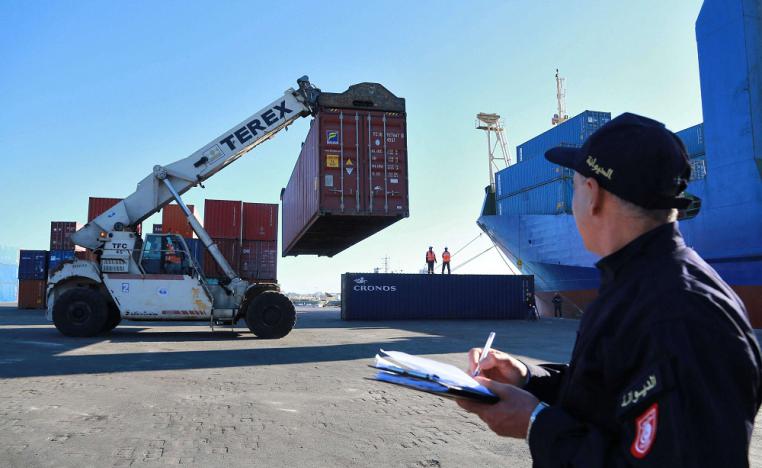 الحكومة التونسية تكابد في مواجهة خفض فاتورة الاستيراد