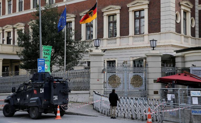 اغلاق بعثات دبلوماسية غربية في تركيا بسبب تهديدات ارهابية يوجه ضربة موجعة لقطاع السياحة التركي