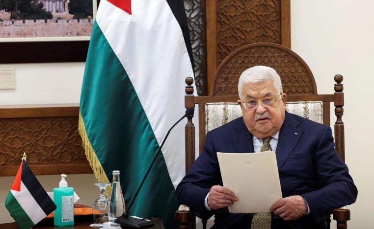 ليس واضحا من سيخلف عباس