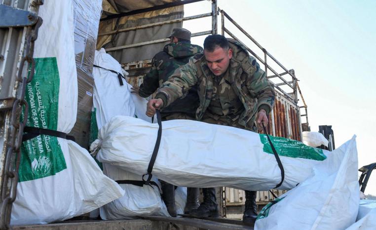 الطائرة تحمل 35 طناً من المساعدات الغذائية