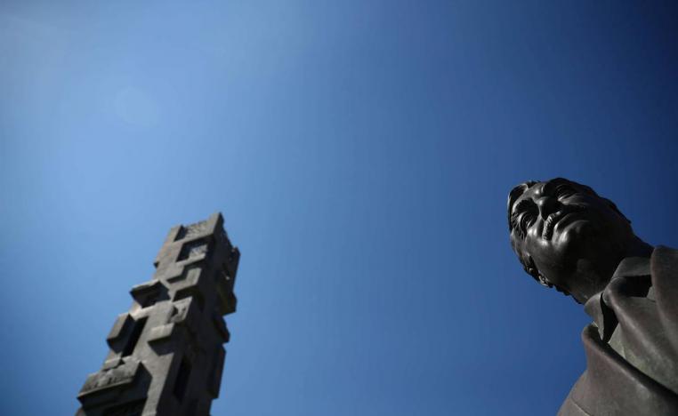 تمثال رفيق الحريري في بيروت