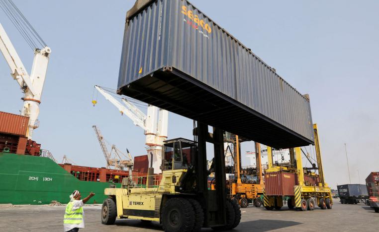 البضائع التي تصل إلى ميناء الحديدة تخضع للتفتيش من قبل هيئة أممية