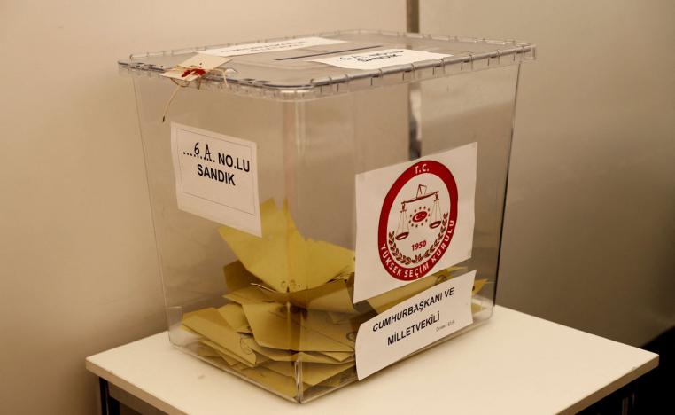 تامين صناديق الاقتراع اكبر تحد في تركيا