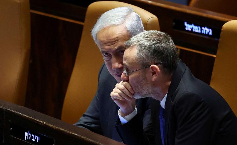 نتنياهو يرضخ للمعارضة الداخلية والخارجية للتعديل القضائي  