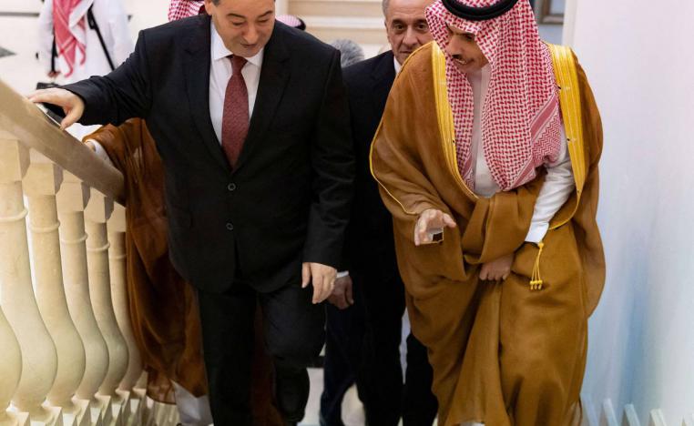 وزير الخارجية السعودي الأمير فيصل بن فرحان يستقبل وزير الخارجية السوري فيصل المقداد