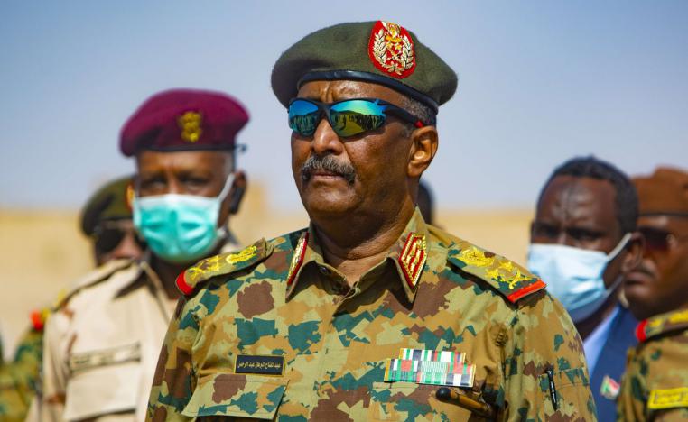 قائد الجيش السوداني يهرب إلى الأمام
