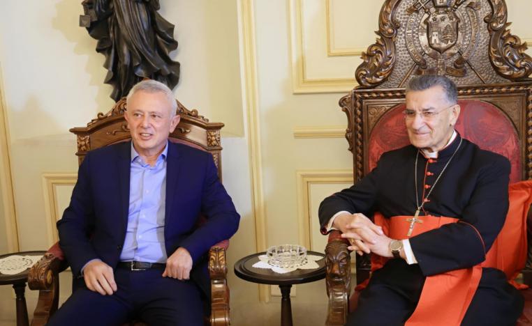 بطريرك الموارنة يواصل المشاورات لتقليص فجوة الخلافات بين القوى المسيحية حول مرشح للرئاسة