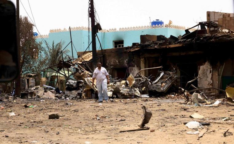 الحرب بين قوات البرهان وحميدتي.. لا غالب ولا مغلوب بعد 20 يوما من القتال
