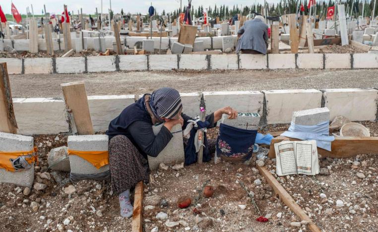 آلاف من الناخبين الأتراك قضوا في زلزال 6 فبراير هوياتهم قد تستخدم في تزوير الانتخابات