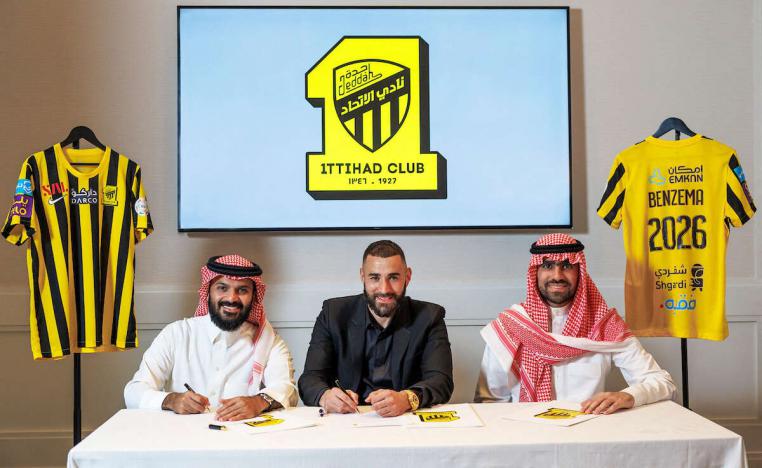 صفقة انتقال بنزيمة لنادي الاتحاد تقدر بأكثر من 100 مليون يورو