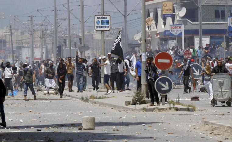 تنظيم أنصار الشريعة برز بعد ثورة يناير 2011 واحتل الساحات العامة واثار الفوضى والعنف في تونس
