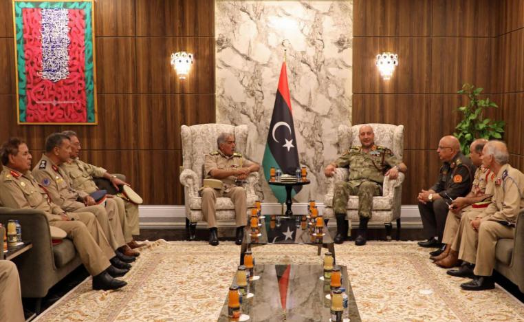 استقرار ليبيا يمرّ عبر توحيد الجيش