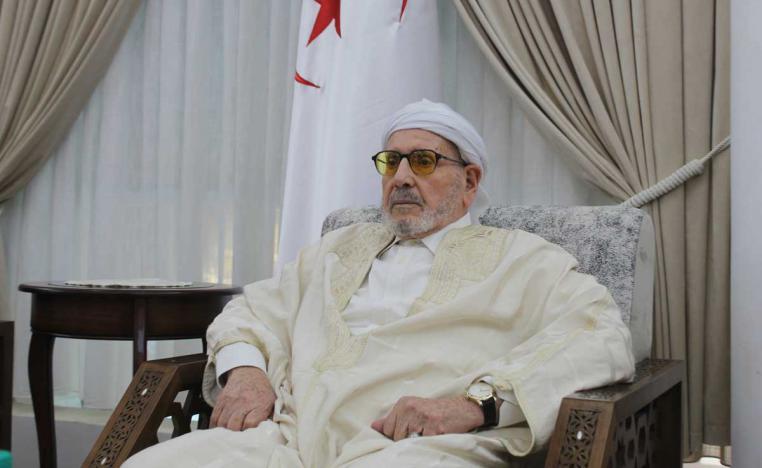 (صورة الدكتور بوعبد الله غلام الله من صفحة أصــدقاء المجلس الإسلامي الأعلى بفيسبوك)