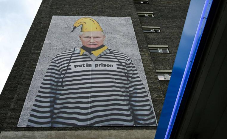 جدارية ساخرة من بوتين في كولون غرب ألمانيا