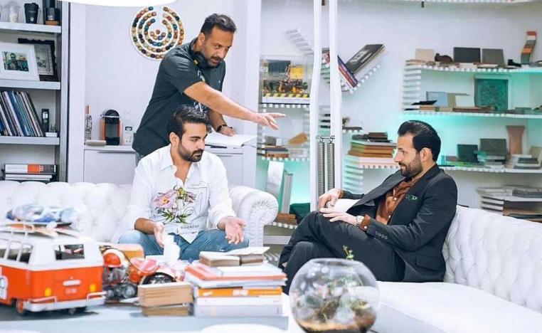 (من حساب علي كاكولي بإنستغرام)